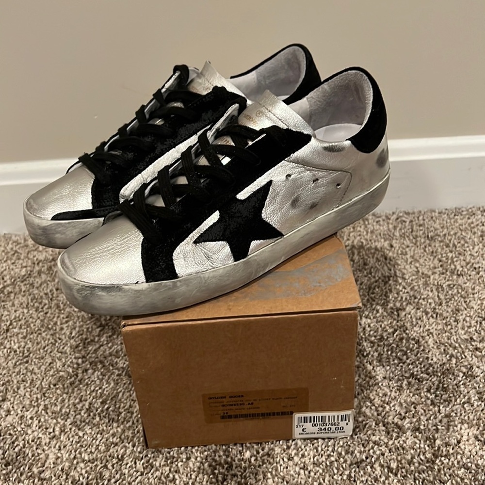 Women’s Golden Goose Super-Star Silver and Black Leather Size EU 36, US 6.